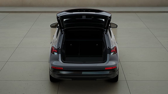 Audi Q4 e-tron 6 of 11