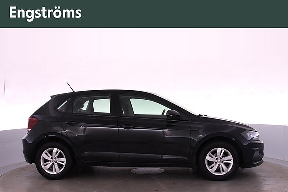 Volkswagen Polo 2 of 16