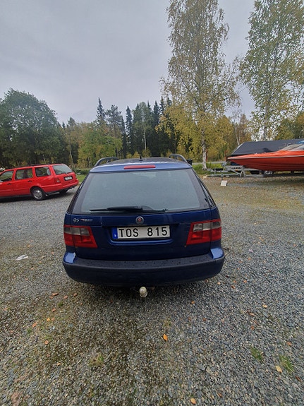 Saab 9-5 4 of 4