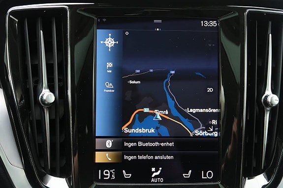 Volvo V60 18 of 23