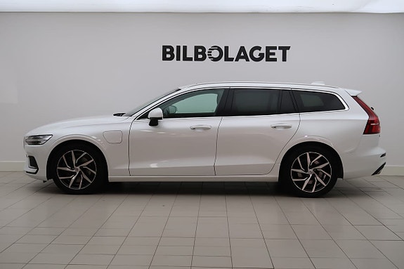 Volvo V60 2 of 23