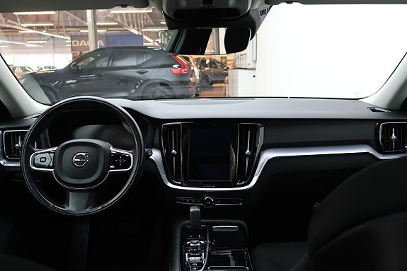 Volvo V60 6 of 23