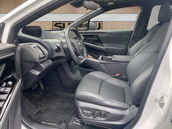 Subaru Solterra 15 of 15