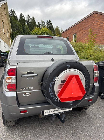 Suzuki Grand Vitara 3 of 4