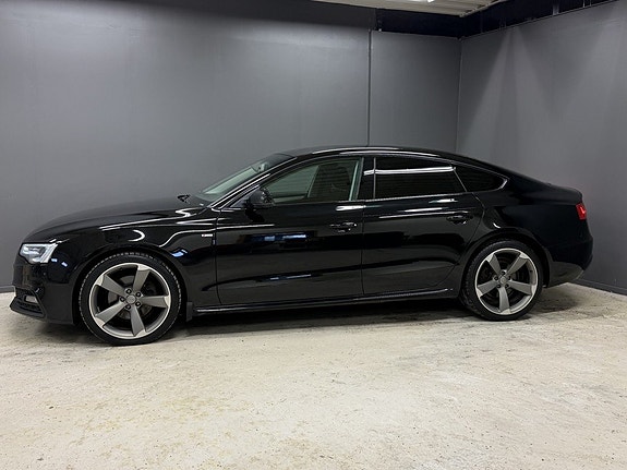 Audi A5 3 of 13