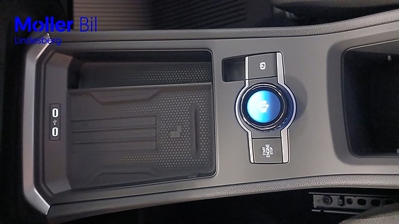 Volkswagen T-Roc 23 of 26