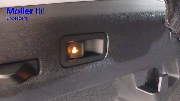 Volkswagen T-Roc 18 of 26