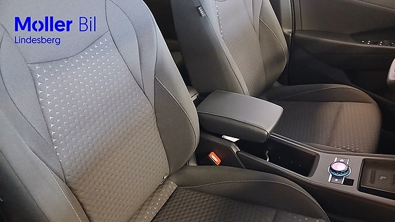 Volkswagen T-Roc 14 of 26