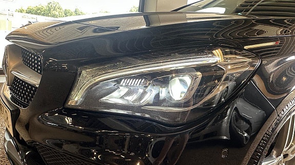 Mercedes-Benz CLA180 7 of 11