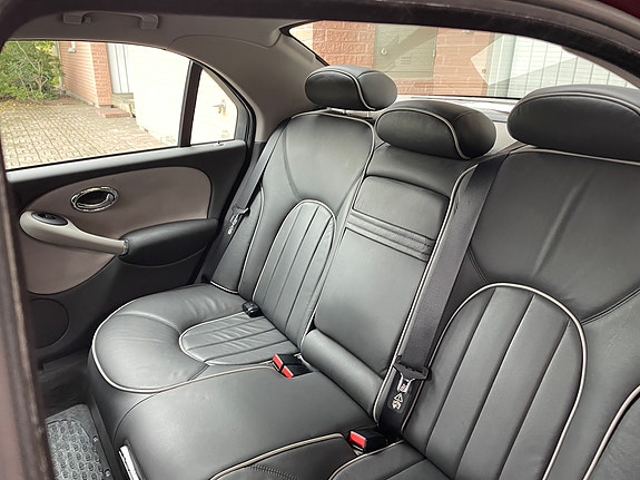 Rover 75 13 of 17