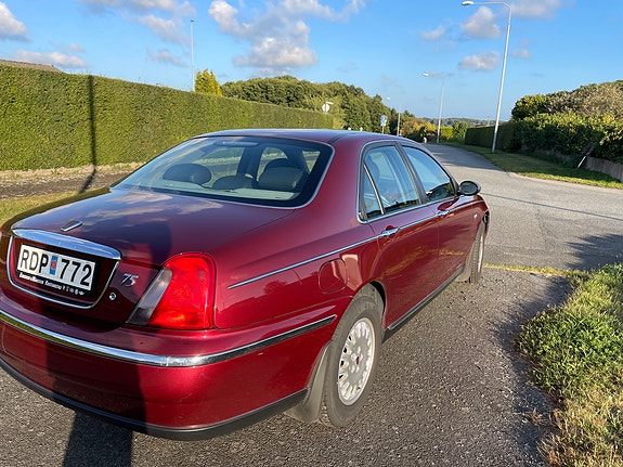 Rover 75 4 of 17