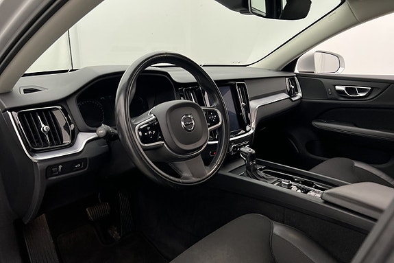 Volvo V60 8 of 27