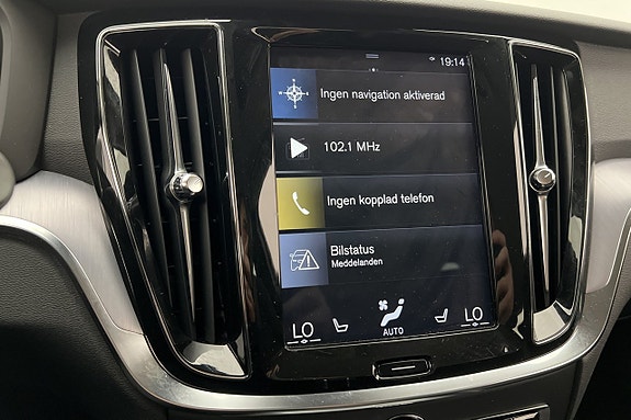 Volvo V60 16 of 27