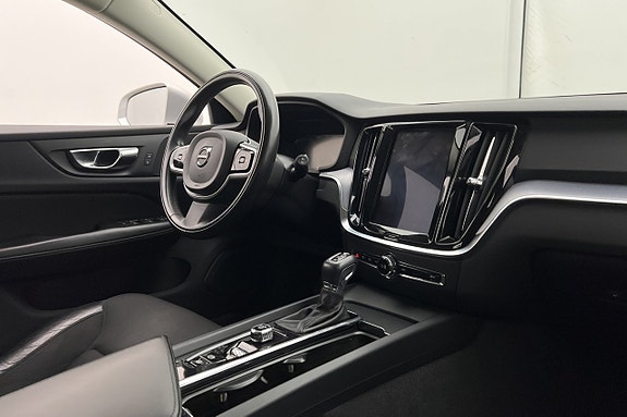 Volvo V60 23 of 27