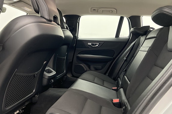 Volvo V60 24 of 27