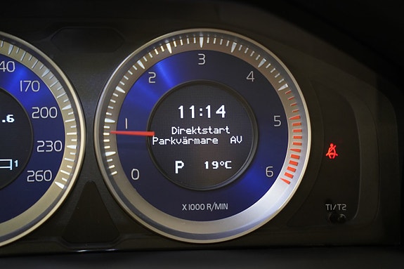 Volvo S60 12 of 18