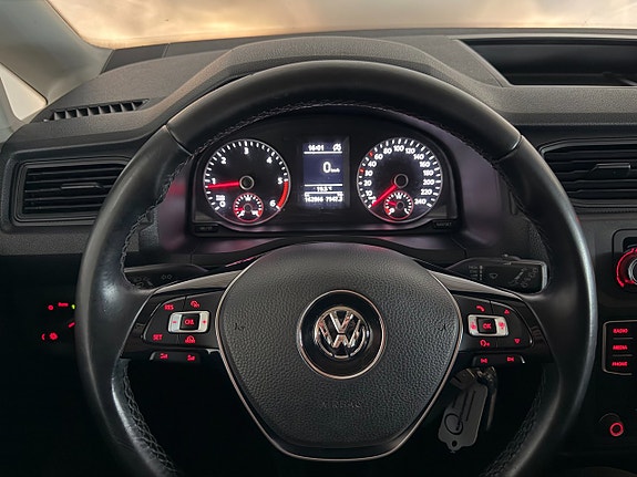 Volkswagen Caddy Maxi 17 of 22