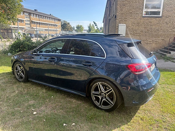 Mercedes-Benz A200 8 of 15