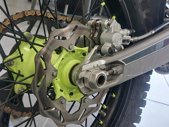 Husqvarna FC250 5 of 7