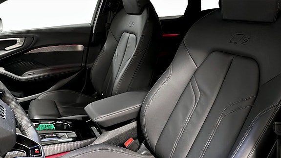 Audi A5 8 of 17