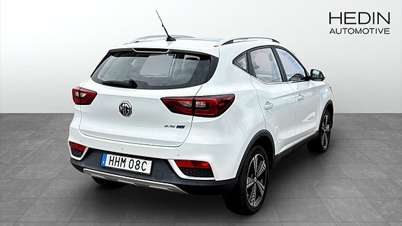 MG ZS EV 2 of 9
