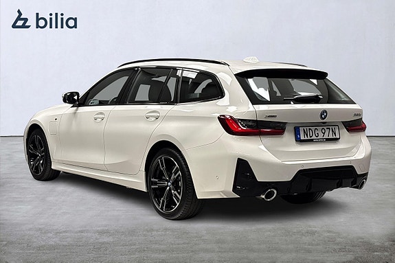 BMW 330e 4 of 14