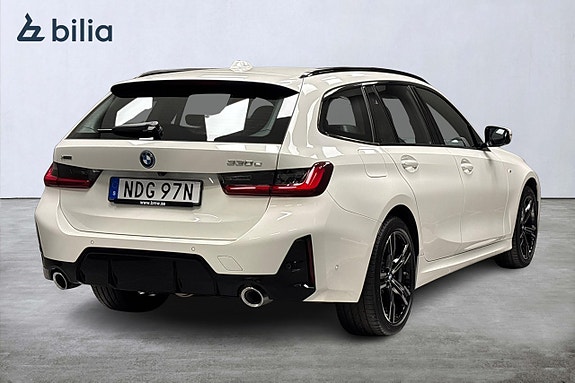 BMW 330e 3 of 14