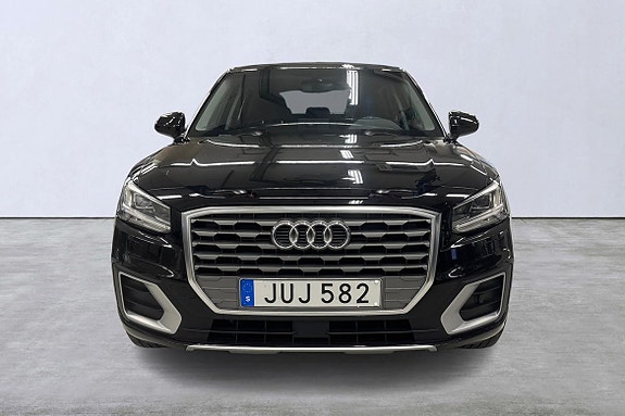 Audi Q2 7 of 18