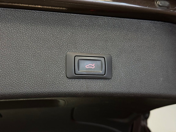 Audi A4 allroad 10 of 25