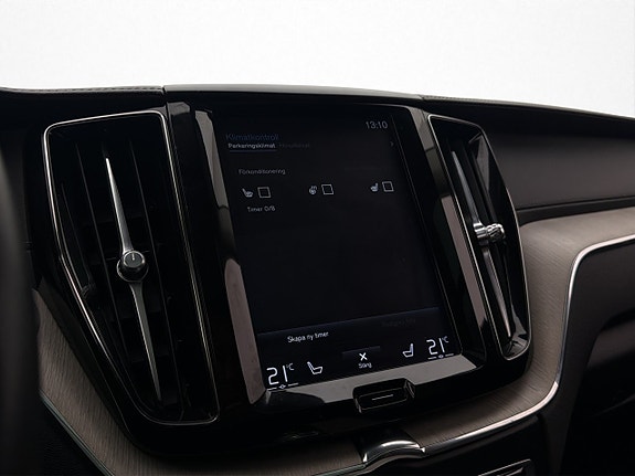 Volvo XC60 24 of 29