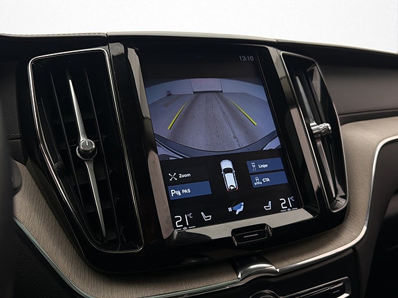 Volvo XC60 19 of 29