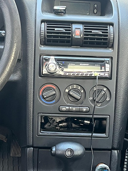 Opel Astra 6 of 8