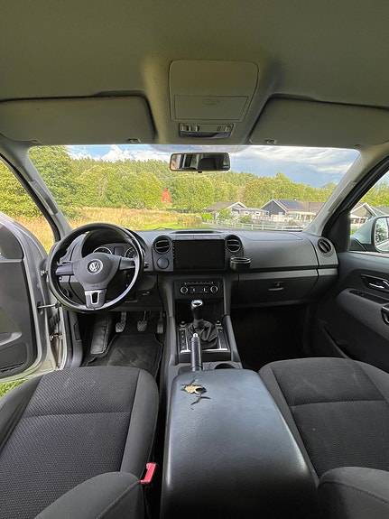 Volkswagen Amarok 6 of 9