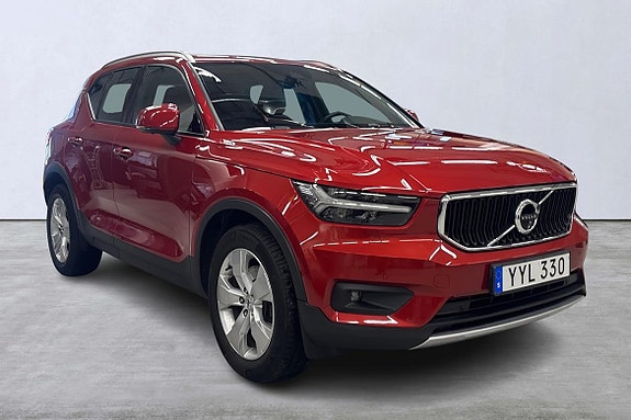 Volvo XC40 6 of 23