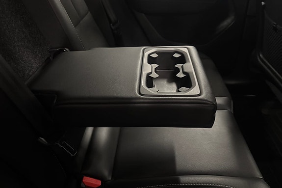 Volvo XC40 19 of 23
