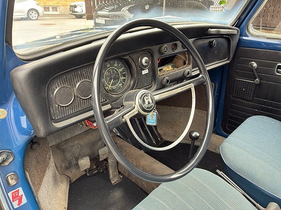 Volkswagen 1300 13 of 21