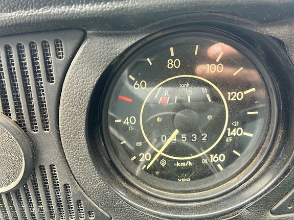 Volkswagen 1300 16 of 21