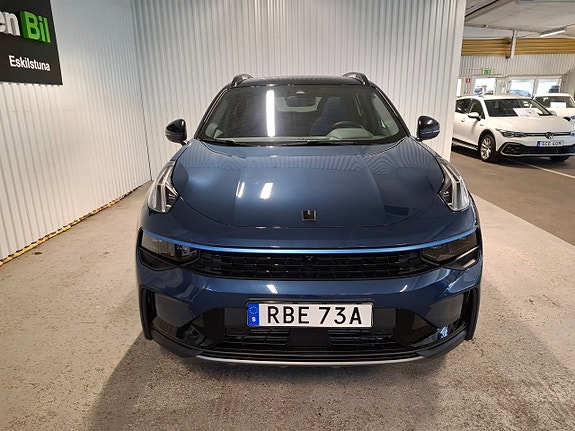 Lynk & Co 01 9 of 16