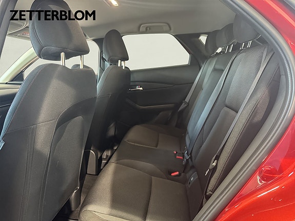Mazda CX-30 9 of 14