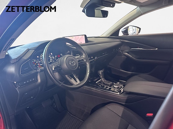 Mazda CX-30 8 of 14