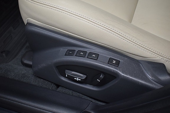 Volvo V60 Cross Country 14 of 29