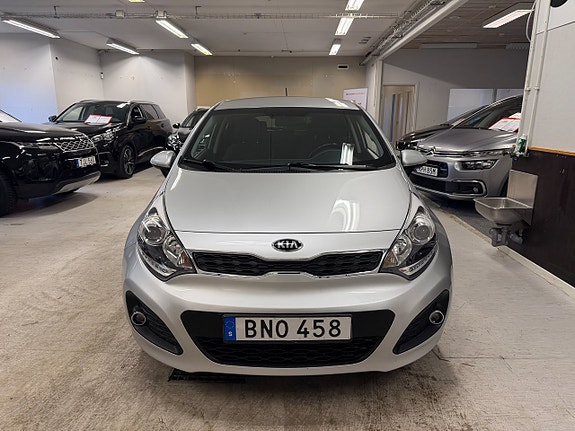 Kia Rio 4 of 12
