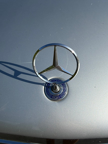 Mercedes-Benz C200 13 of 13