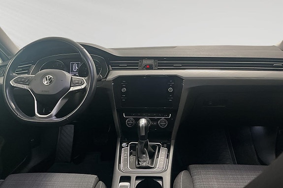 Volkswagen Passat 5 of 7