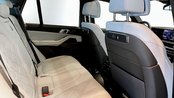 BMW X5 5 of 12