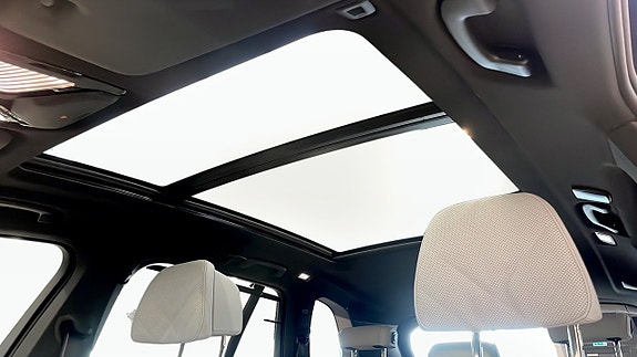 BMW X5 12 of 12