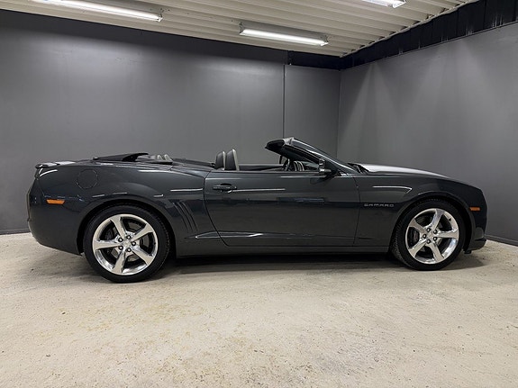 Chevrolet Camaro 7 of 17