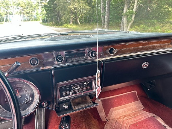 Buick Electra 225 13 of 22