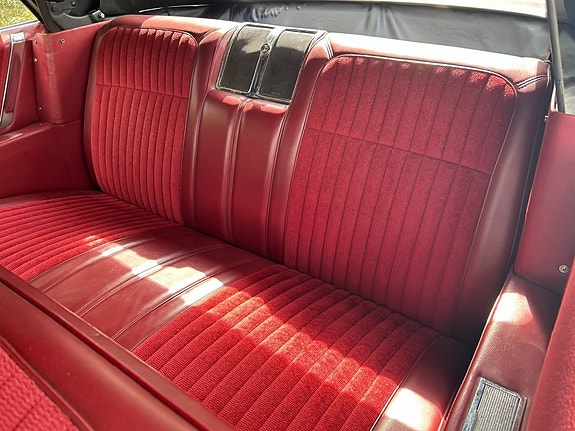 Buick Electra 225 16 of 22
