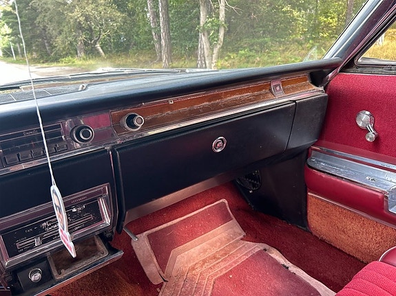 Buick Electra 225 14 of 22